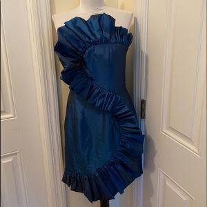 Feriani Couture  Blue Ruffle Gown prom wedding guest. Formal short size 6